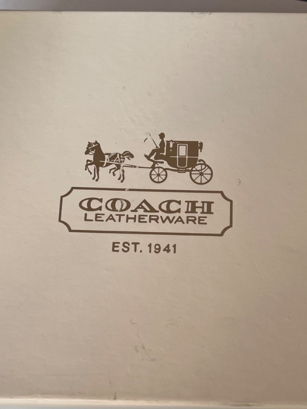 Coach Women's CAYA Semi Matte Calf Camel Size: 8.5 M - Picture 2 of 6